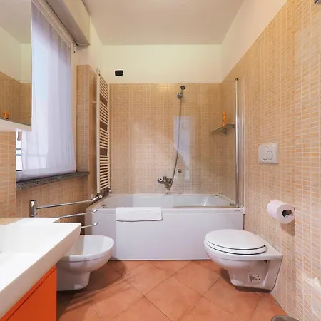 Primopiano - Torelli Apartament *