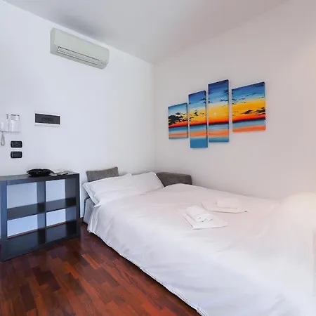 Primopiano - Torelli Apartmán Milán